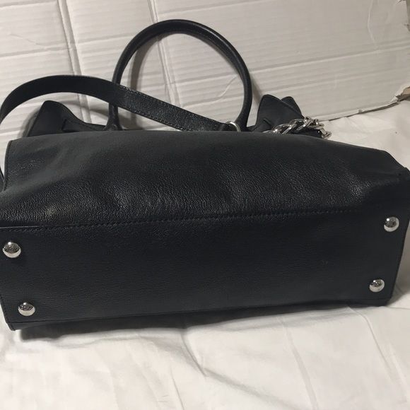 Michael kors Hamilton leather satchel with double straps. EUC - Picture 3 of 10